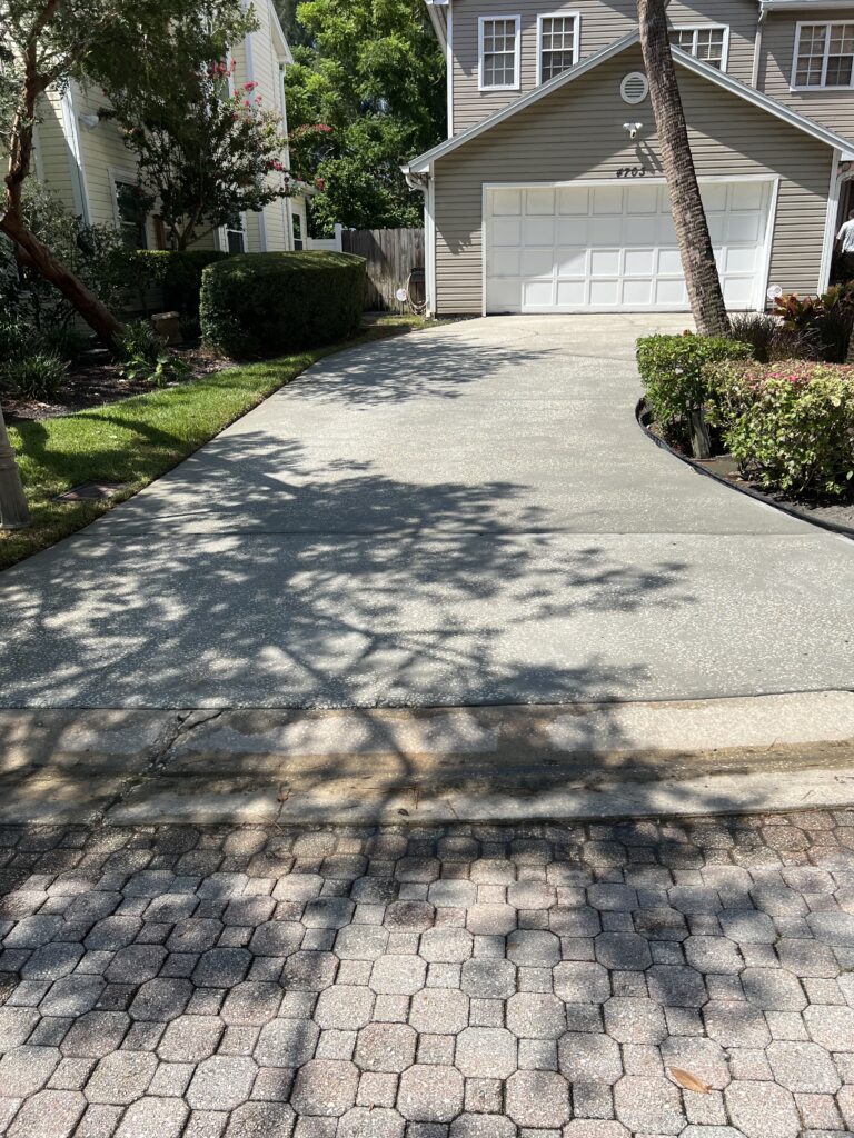 Driveway Cleaning in Lake Alfred 5 Photo Aug 20 2024 3 41 36 PM